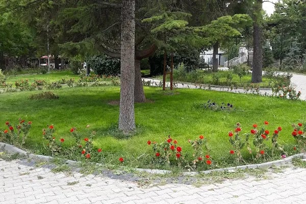 Doğan Gürbüztürk Parkı - Resim 7