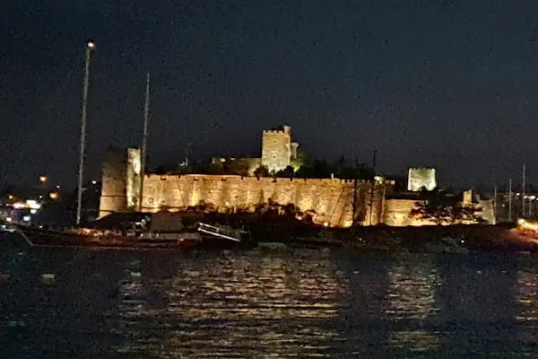 Köşem Cafe & Restaurant & Bar - Resim 12