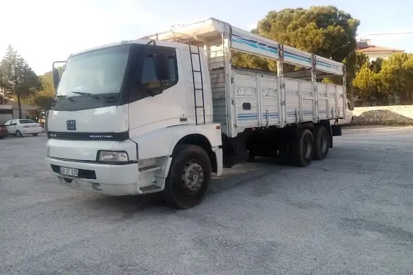 Antalya kamyon Garajı - Resim 2