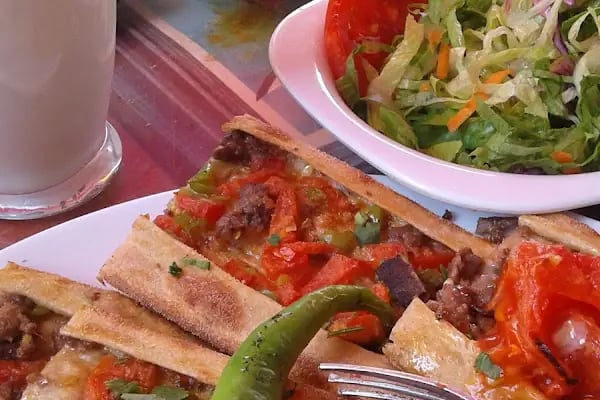 Yenidoğanlılar Etliekmek - Resim 2