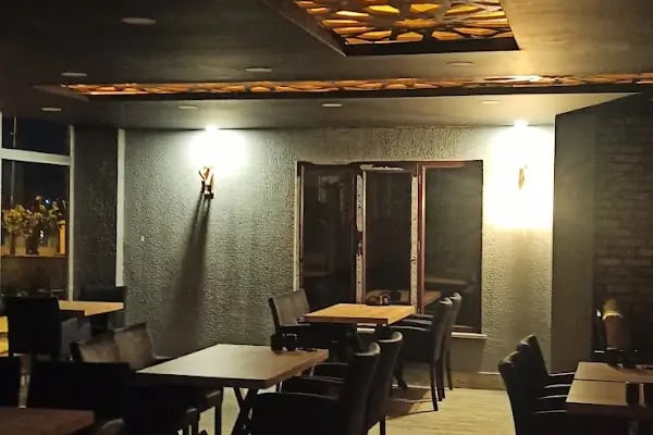 Livadi Cafe &amp; Restaurant - Resim 1