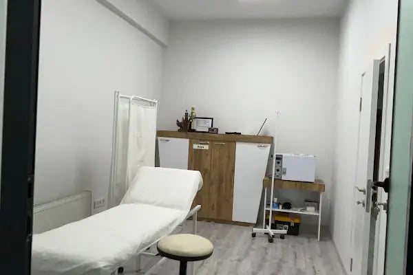 Op.Dr.Orhan BİNİCİER ESTETİK ve PLASTİK CERRAHİSİ - Resim 10