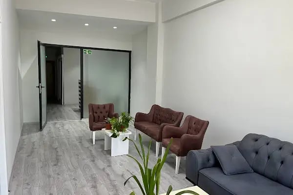 Op.Dr.Orhan BİNİCİER ESTETİK ve PLASTİK CERRAHİSİ - Resim 6