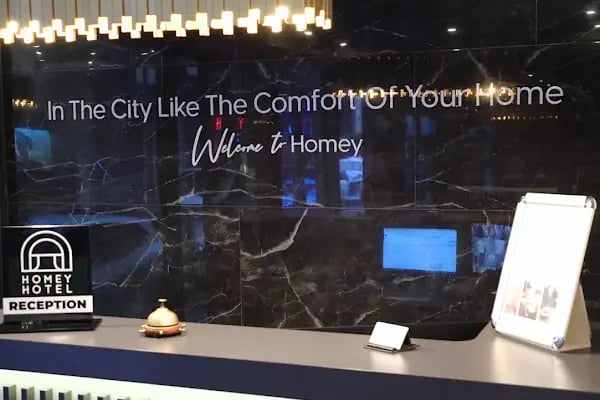 Homey Airport Hotel - Resim 17