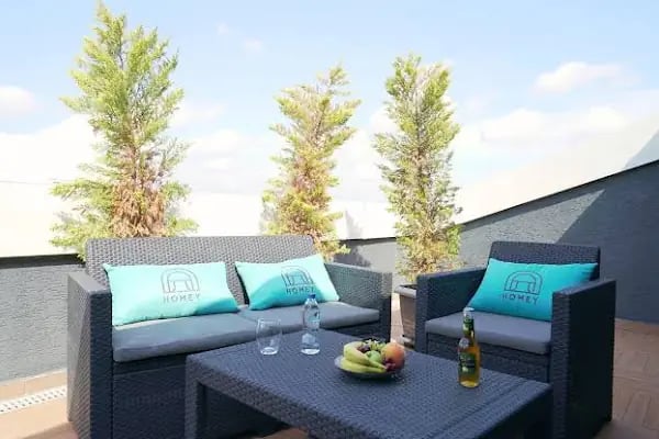 Homey Airport Hotel - Resim 14