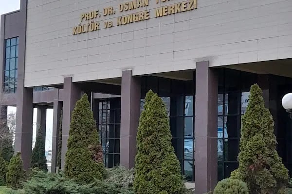 Prof. Dr. Osman Turan Kültür ve Kongre Merkezi - Resim 2