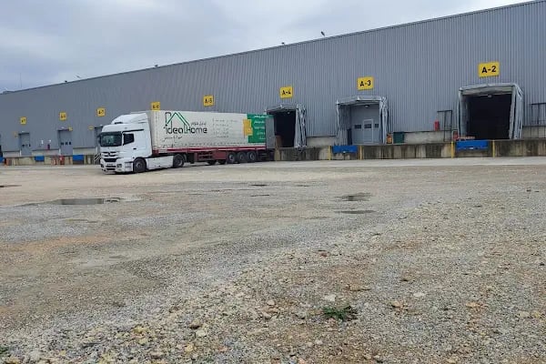 Saloni Mobilya - Bursa Mağazası - Resim 7