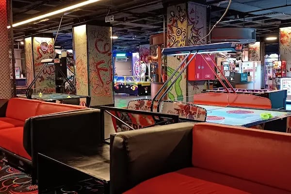 Trio Bowling & Game World - Resim 17