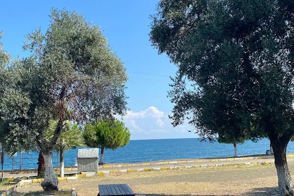 Mersin Belediye Plajı - Resim 19