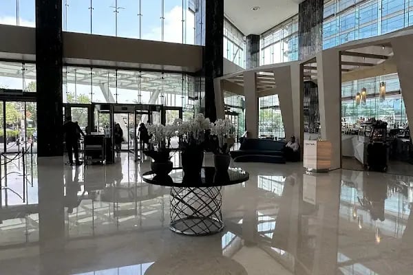Wyndham Grand İstanbul Levent Heliport - Resim 8