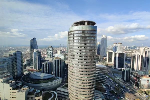 Wyndham Grand İstanbul Levent Heliport - Resim 2