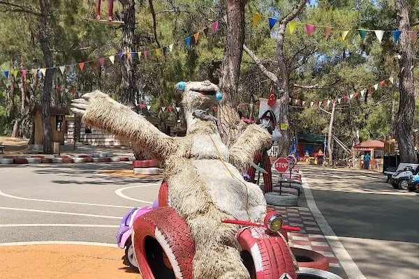 Antalya Park Orman - Resim 15