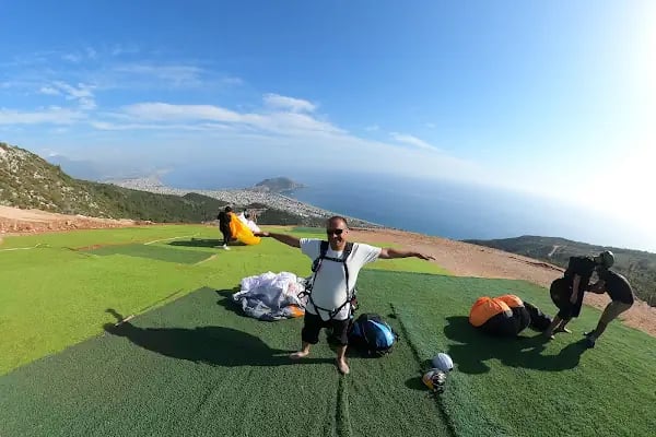 Pars Paragliding | Alanya Yamaç Paraşütü - Resim 3