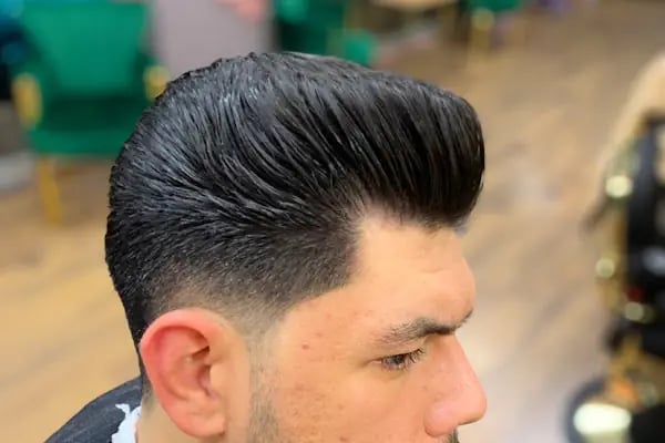 HK Barber's - Resim 11