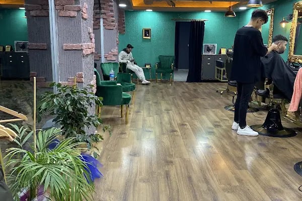 HK Barber's - Resim 13