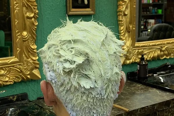 HK Barber's - Resim 5