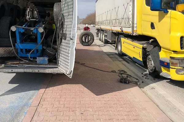Selçuklu 24 Saat Açık Lastikçi - Konya - Resim 3