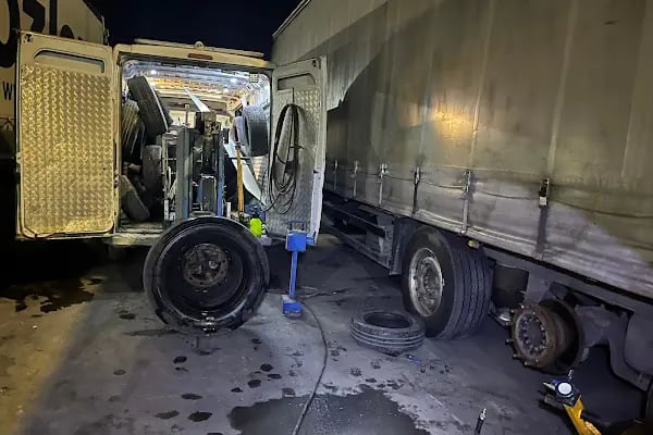 Selçuklu 24 Saat Açık Lastikçi - Konya - Resim 2