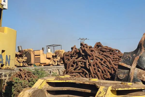 Simsekler Ship Recycling (Gemi Sokum Tersanesi) - Resim 9