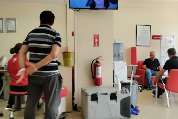 Kızılay Gaziemir Şubesi - Resim 4