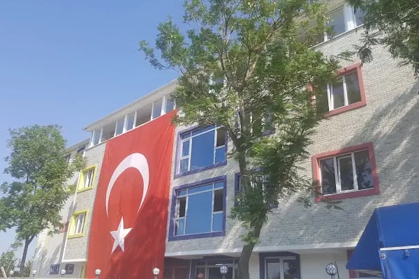 ÖZEL YEDİSU TEKNOLOJİ LİSESİ - Resim 6