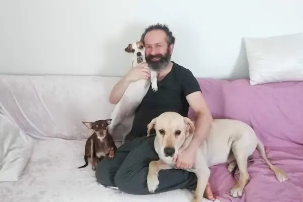 Konservatuara hazırlık kursu,oyunculuk ve diksiyon eğitimi verilir. - Resim 8