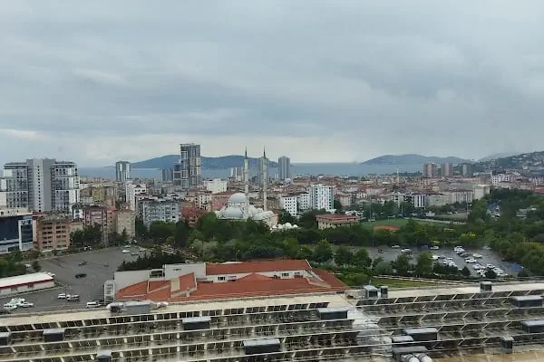 Konservatuara hazırlık kursu,oyunculuk ve diksiyon eğitimi verilir. - Resim 1