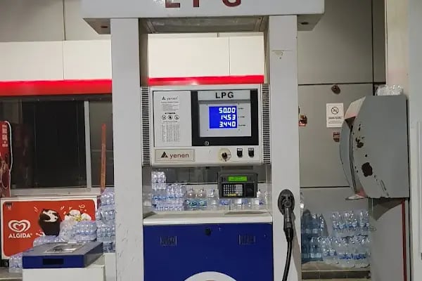 İpekyolu Petrol Ürünleri Turizm Tic. ve San.A.Ş. - Resim 4