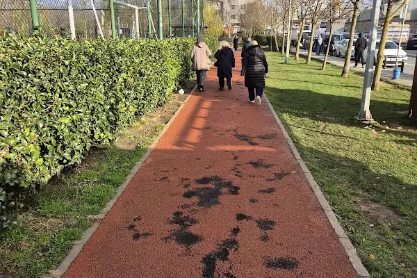 Ataşehir Belediyesi 80. Yıl Cumhuriyet Parkı - Resim 15