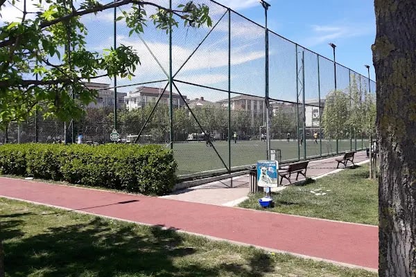 Ataşehir Belediyesi 80. Yıl Cumhuriyet Parkı - Resim 8