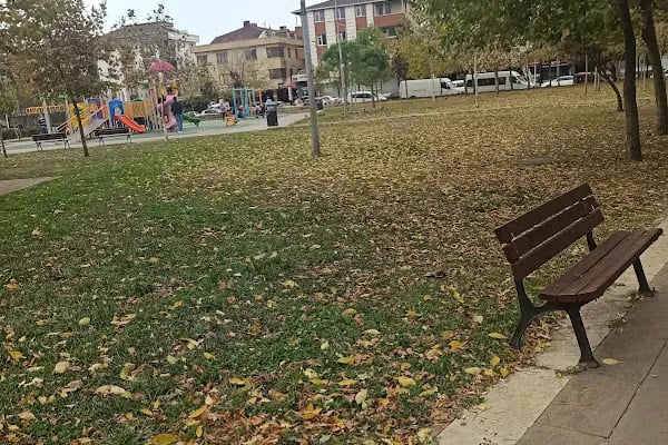 Ataşehir Belediyesi 80. Yıl Cumhuriyet Parkı - Resim 11