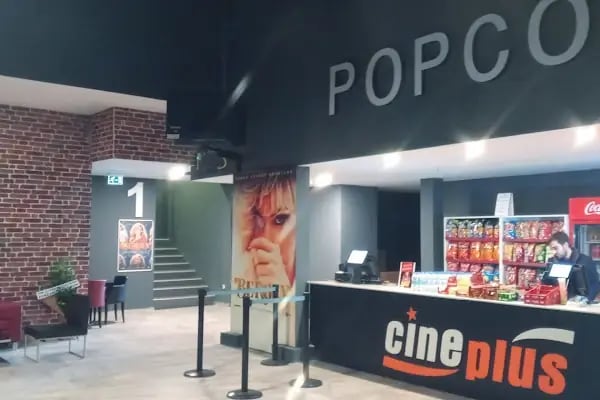 Van CinePlus Sinemaları - Resim 15