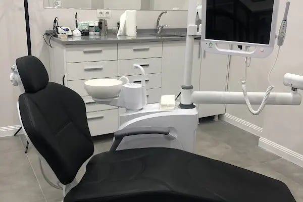 Özel Başiskele Ahmet Melih Bozoğlu Diş Kliniği - Resim 14