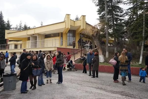 Meryem Ana Latin Katolik Kilisesi - Resim 12