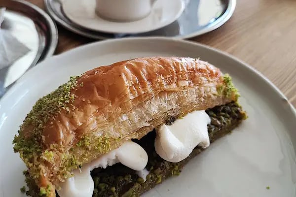 YALI (Pide-Lahmacun Çorba-Pizza) - Resim 3