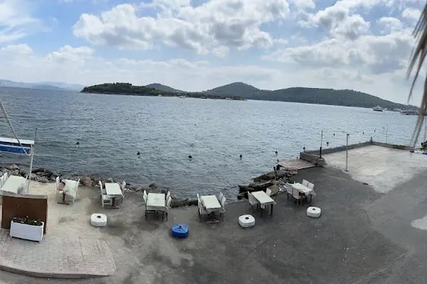 Burgazada Gönüllüleri Kültür, Sanat ve Eğitim Merkezi - Resim 7
