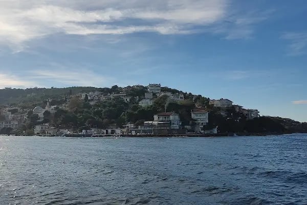 Burgazada Gönüllüleri Kültür, Sanat ve Eğitim Merkezi - Resim 2