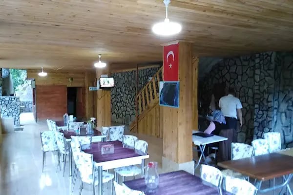 Kapuzbaşi Şelale Motel - Resim 9