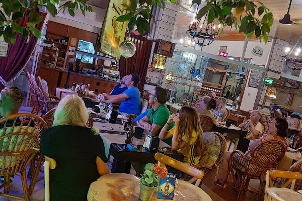 Cafe Gramofon Alanya - Resim 13