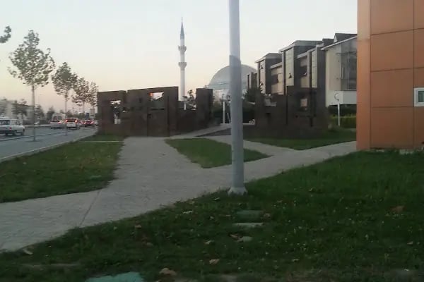 Serdivan Zaman Park - Resim 11