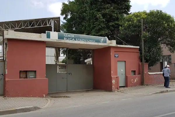İzmir Buca Stadyumu - Resim 4