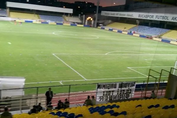 İzmir Buca Stadyumu - Resim 15