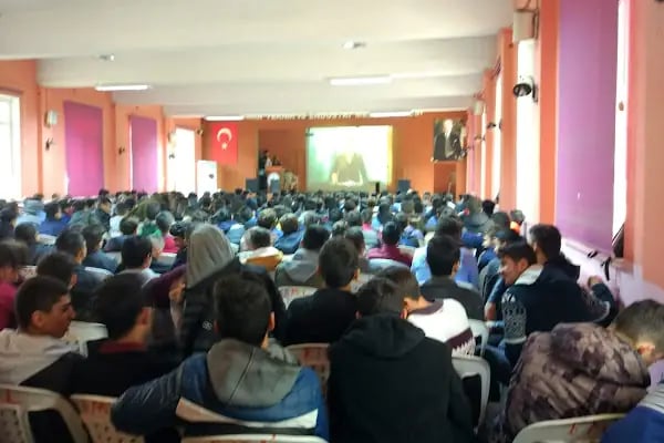Bergama Mesleki ve Teknik Anadolu Lisesi - Resim 6