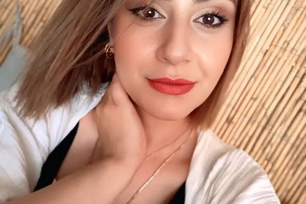 Saç Tasarım Efe HairDesigner-Buca Bayan Kuaförü - Resim 4