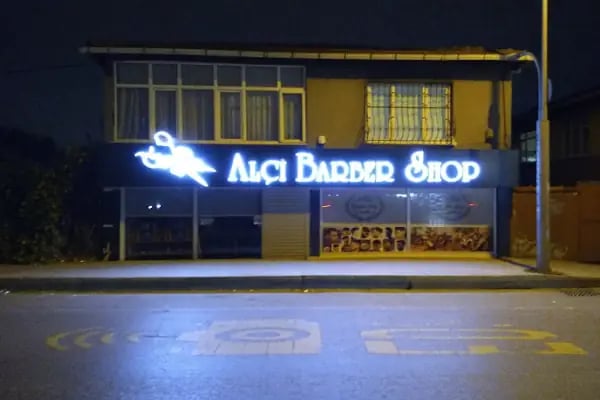 Berber alçi barber shop - Resim 3