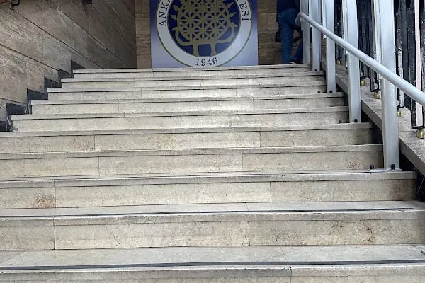 Ankara Üniversitesi Tıp Fakültesi Dekanlık Ve Morfoloji Kampüsü - Resim 18