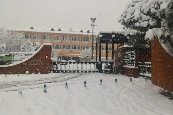 Kocaeli Meslek Yüksekokulu - Resim 10