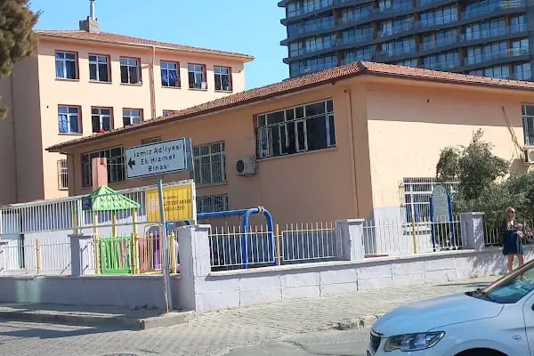 Halide Edip Adıvar Anadolu Lisesi - Resim 10