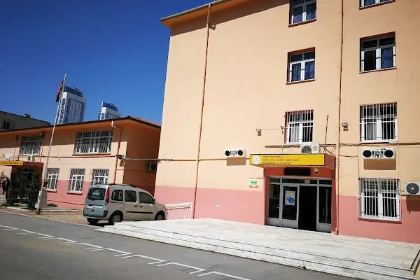 Halide Edip Adıvar Anadolu Lisesi - Resim 11