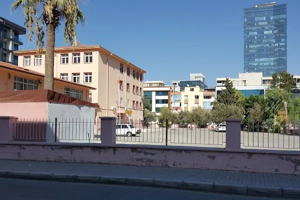 Halide Edip Adıvar Anadolu Lisesi - Resim 19